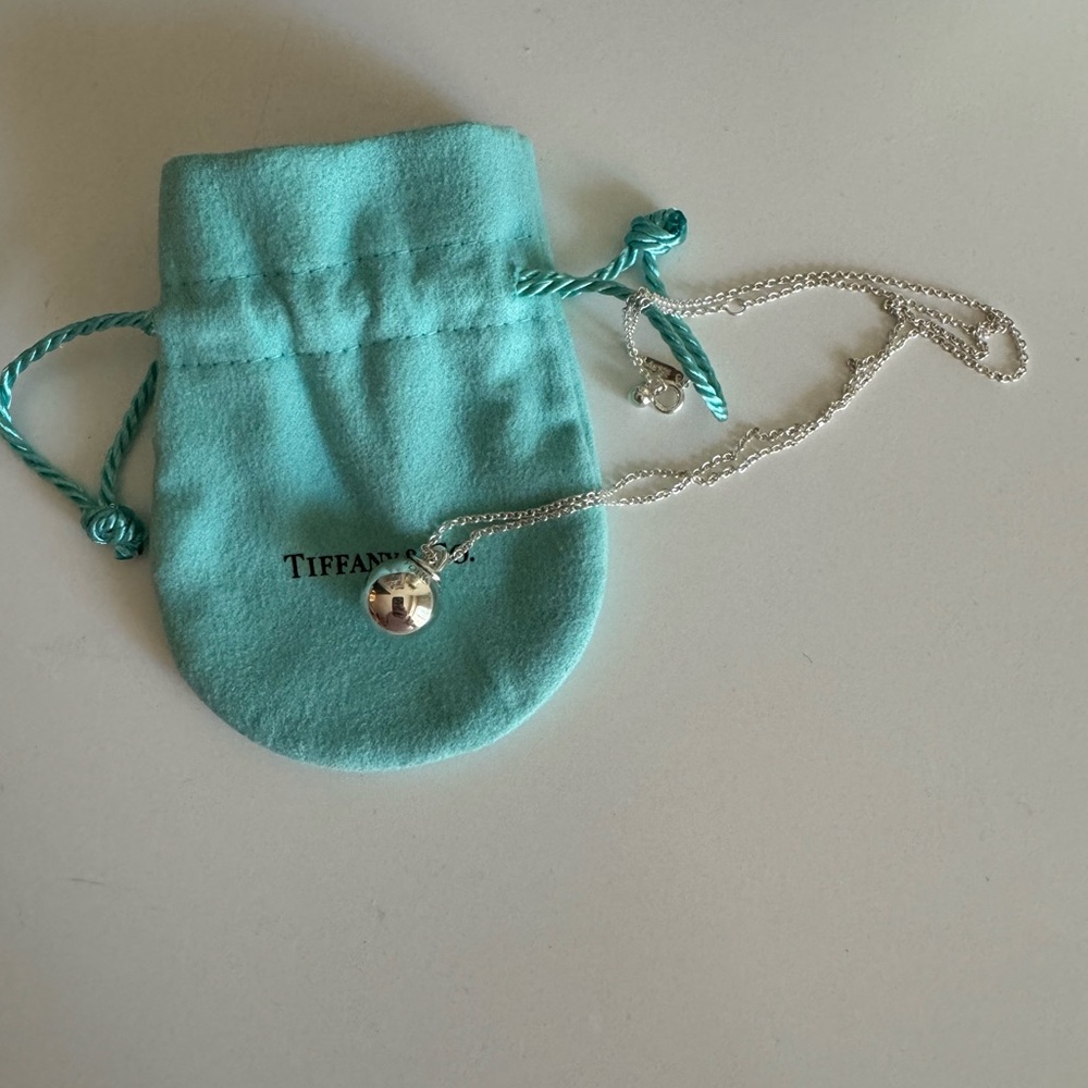 Tiffany’s silver ball necklace